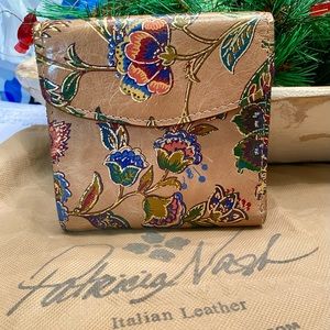 Patricia Nash Reiti Bifold French Tapestry Design